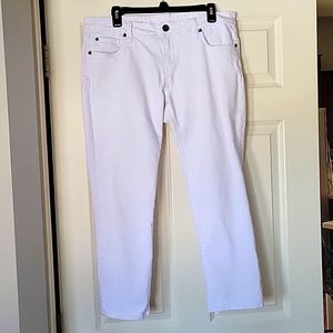 Kut from the Kloth white denim petite capris, size 12